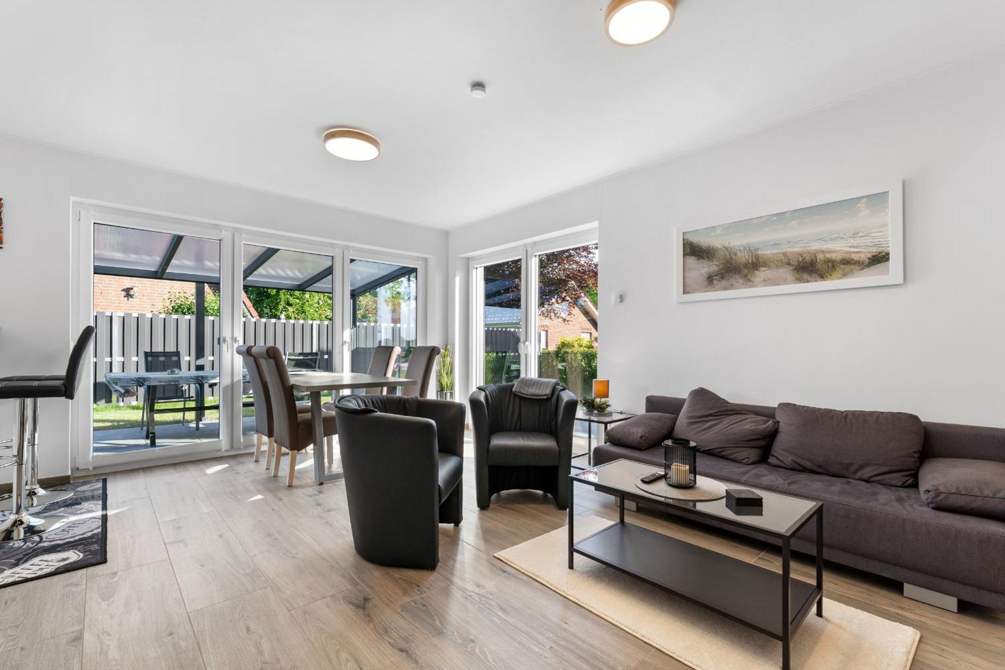 Niewoh Ferienhaus Wiesenblick,Ammerland, Conneforde Wiefelstede Ruang foto